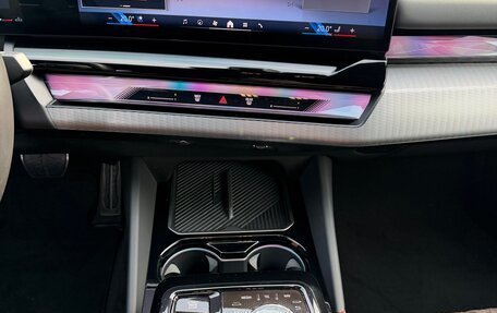 BMW 5 серия, 2025 год, 7 300 000 рублей, 12 фотография