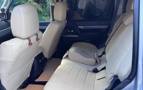 Mitsubishi Pajero IV, 2016 год, 2 207 000 рублей, 8 фотография