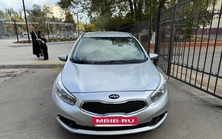 KIA cee'd III, 2012 год, 645 000 рублей, 2 фотография