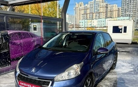 Peugeot 208 II, 2013 год, 700 000 рублей, 15 фотография