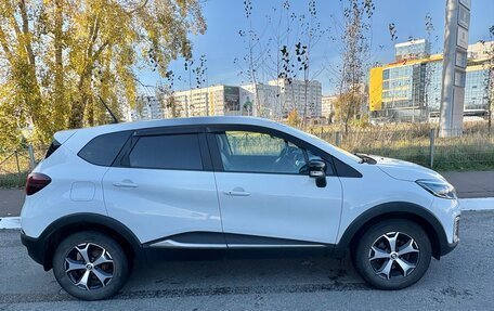 Renault Kaptur I рестайлинг, 2021 год, 1 679 000 рублей, 2 фотография