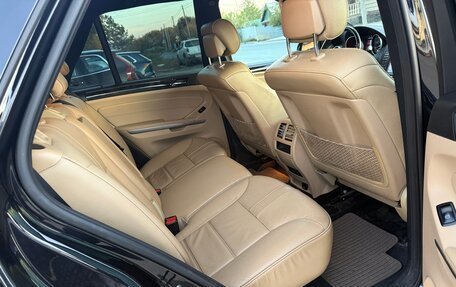 Mercedes-Benz M-Класс, 2010 год, 1 050 000 рублей, 4 фотография
