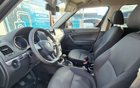 Skoda Yeti I рестайлинг, 2016 год, 1 250 000 рублей, 10 фотография
