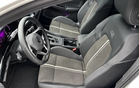 Volkswagen Golf VIII, 2023 год, 1 920 000 рублей, 12 фотография