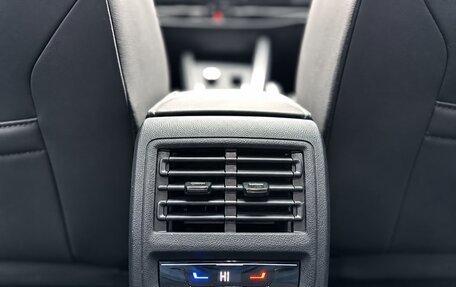 Volkswagen Golf VIII, 2023 год, 1 920 000 рублей, 23 фотография