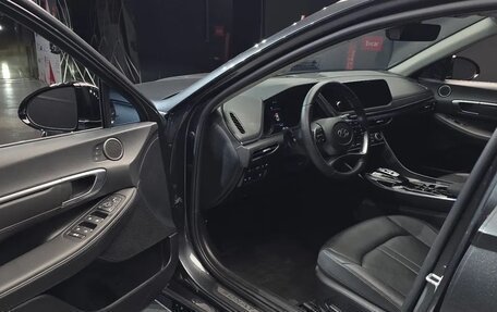 Hyundai Sonata VIII, 2022 год, 1 900 000 рублей, 6 фотография