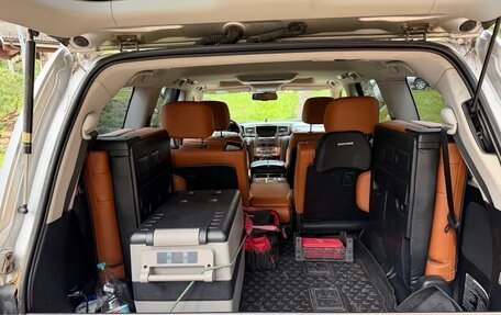 Lexus LX III, 2011 год, 3 950 000 рублей, 9 фотография