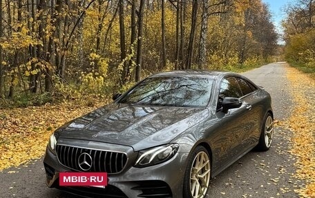 Mercedes-Benz E-Класс, 2017 год, 3 600 000 рублей, 2 фотография