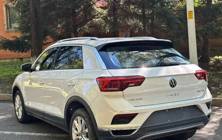 Volkswagen T-Roc I, 2022 год, 1 550 000 рублей, 5 фотография
