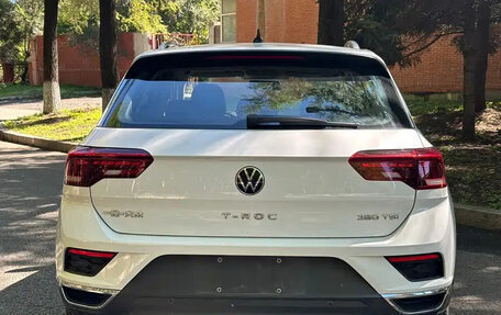 Volkswagen T-Roc I, 2022 год, 1 550 000 рублей, 6 фотография