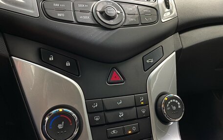 Chevrolet Cruze II, 2013 год, 619 900 рублей, 16 фотография
