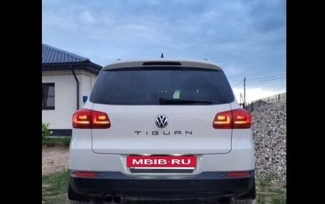 Volkswagen Tiguan I, 2012 год, 800 000 рублей, 6 фотография