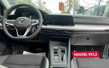Volkswagen Golf VIII, 2022 год, 1 680 000 рублей, 9 фотография