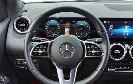 Mercedes-Benz B-Класс, 2021 год, 1 550 000 рублей, 18 фотография