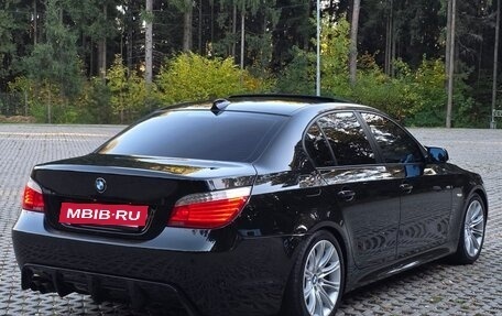 BMW 5 серия, 2008 год, 1 580 000 рублей, 4 фотография