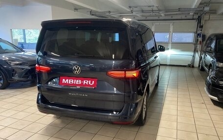 Volkswagen Multivan, 2022 год, 3 900 000 рублей, 6 фотография