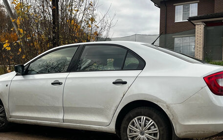 Skoda Rapid I, 2015 год, 750 000 рублей, 3 фотография