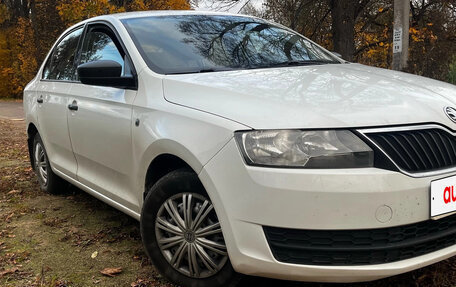 Skoda Rapid I, 2015 год, 750 000 рублей, 2 фотография