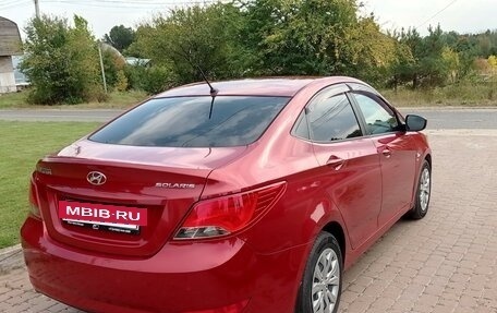 Hyundai Solaris II рестайлинг, 2015 год, 860 000 рублей, 4 фотография