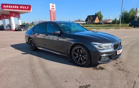 BMW 7 серия, 2018 год, 3 900 000 рублей, 5 фотография