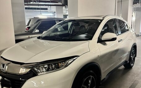 Honda Vezel, 2021 год, 2 079 000 рублей, 2 фотография