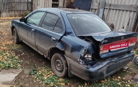 Nissan Sunny B15, 1999 год, 113 000 рублей, 2 фотография