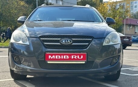 KIA cee'd I рестайлинг, 2008 год, 649 999 рублей, 1 фотография