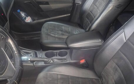 Toyota Corolla, 2016 год, 1 250 000 рублей, 5 фотография