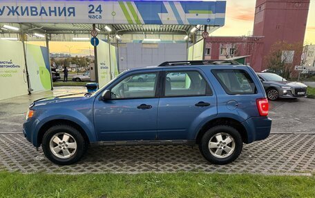 Ford Escape II, 2010 год, 700 000 рублей, 2 фотография