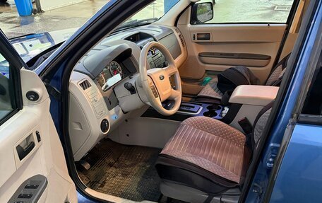 Ford Escape II, 2010 год, 700 000 рублей, 11 фотография
