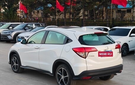 Honda Vezel, 2022 год, 1 590 700 рублей, 3 фотография