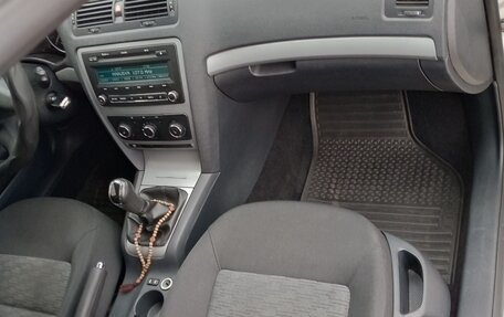 Skoda Octavia, 2013 год, 1 300 000 рублей, 26 фотография