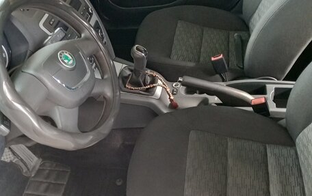 Skoda Octavia, 2013 год, 1 300 000 рублей, 33 фотография