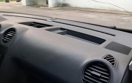 Volkswagen Caddy III рестайлинг, 2010 год, 700 000 рублей, 8 фотография