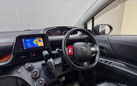 Toyota Sienta II, 2018 год, 1 390 000 рублей, 10 фотография
