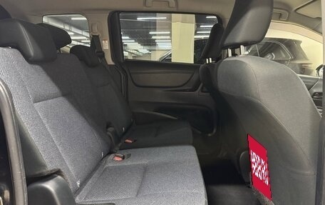 Toyota Sienta II, 2018 год, 1 390 000 рублей, 22 фотография