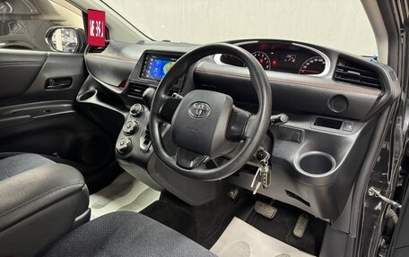 Toyota Sienta II, 2018 год, 1 390 000 рублей, 19 фотография