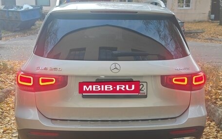 Mercedes-Benz GLB, 2021 год, 3 190 000 рублей, 2 фотография