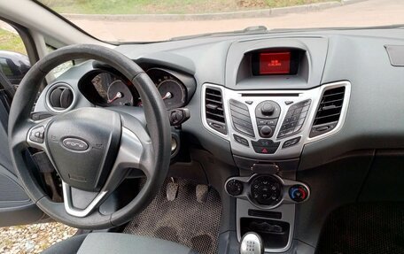 Ford Fiesta, 2009 год, 360 000 рублей, 3 фотография