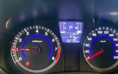 Hyundai Solaris II рестайлинг, 2016 год, 1 200 000 рублей, 10 фотография