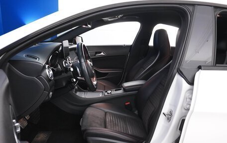 Mercedes-Benz CLA, 2018 год, 1 970 055 рублей, 6 фотография