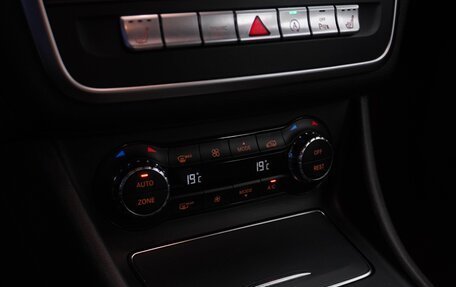 Mercedes-Benz CLA, 2018 год, 1 970 055 рублей, 14 фотография