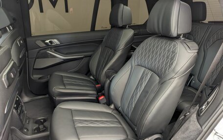 BMW X7, 2025 год, 17 500 000 рублей, 21 фотография