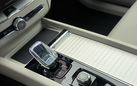 Volvo XC60 II, 2026 год, 8 300 000 рублей, 18 фотография