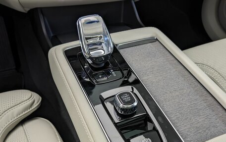 Volvo XC90 II рестайлинг, 2026 год, 10 900 000 рублей, 24 фотография
