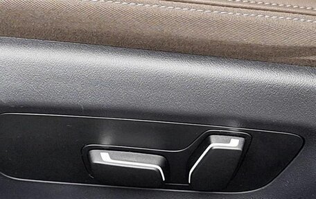 BMW 5 серия, 2025 год, 8 450 000 рублей, 13 фотография