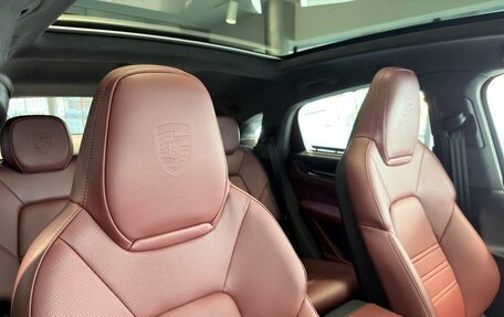 Porsche Cayenne III, 2026 год, 26 840 000 рублей, 23 фотография