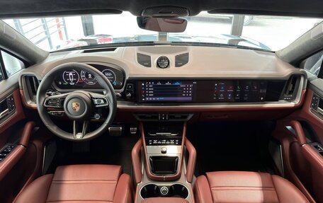 Porsche Cayenne III, 2026 год, 26 840 000 рублей, 25 фотография