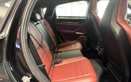 Porsche Cayenne III, 2026 год, 26 840 000 рублей, 33 фотография