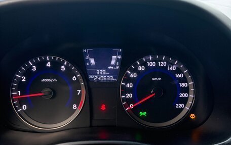 Hyundai Solaris II рестайлинг, 2012 год, 539 700 рублей, 11 фотография